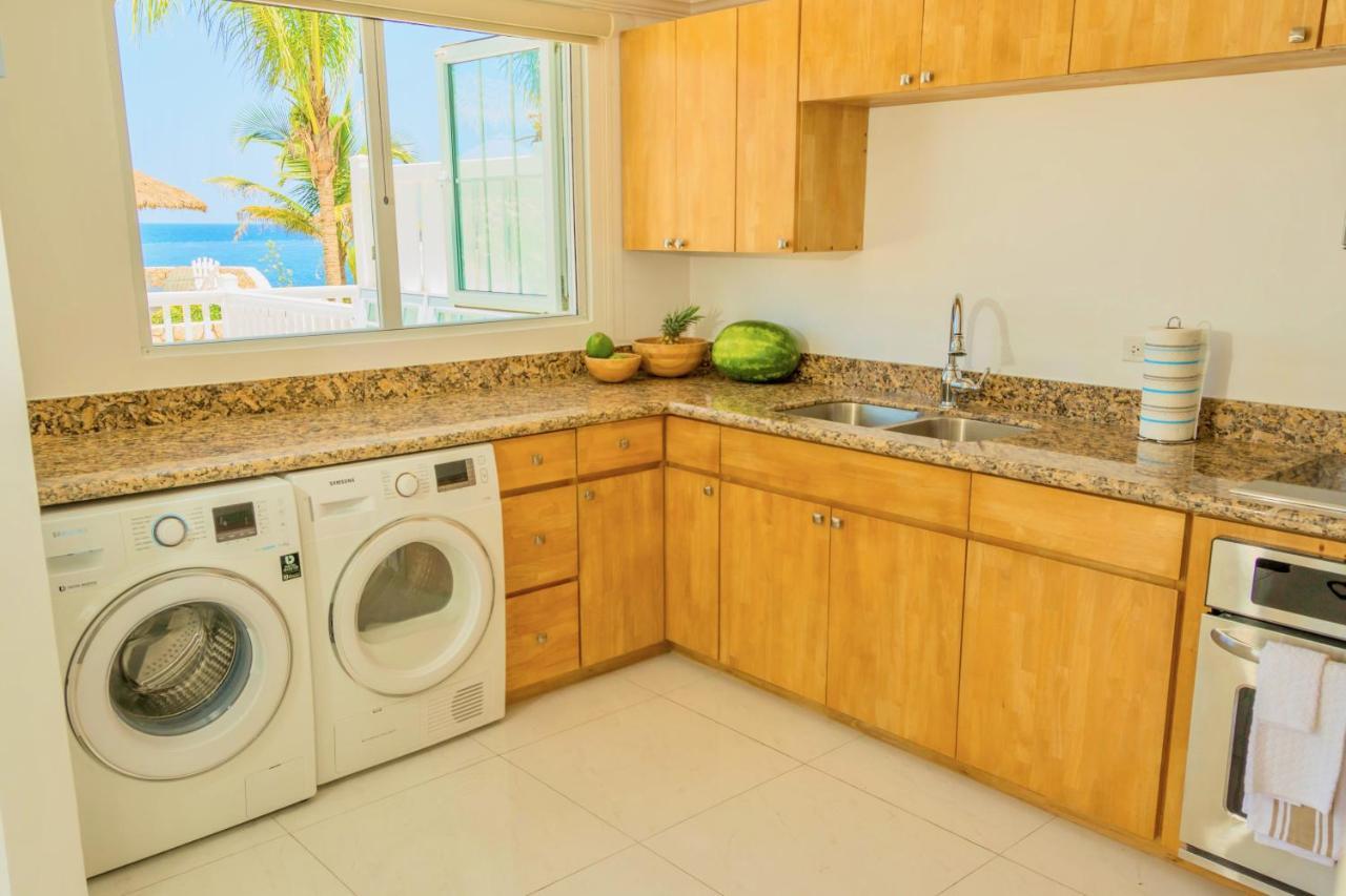 הוילה נגריל Stunning Ocean View מראה חיצוני תמונה